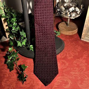 Donna Karan Signature 100% Silk Tie
